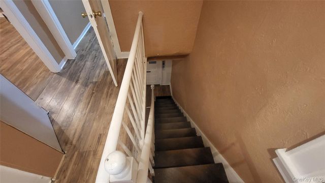 92 Academy Street, Poughkeepsie, NY 12601