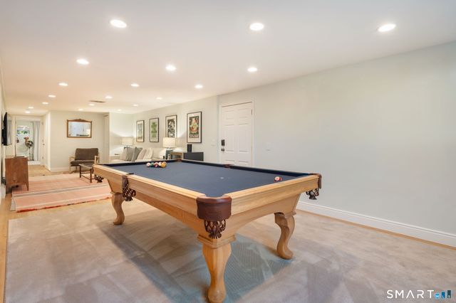 12 Splitrock Road, Norwalk, CT 06854