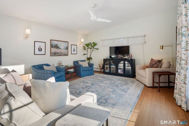 12 Splitrock Road, Norwalk, CT 06854