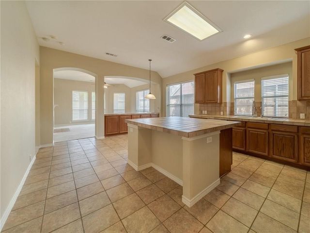 7625 Rockyridge Drive, Frisco, TX 75035