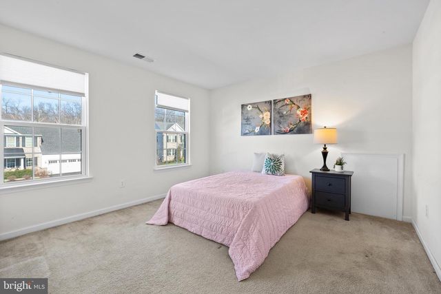 545 DELAWARE DR, Sellersville, PA 18960