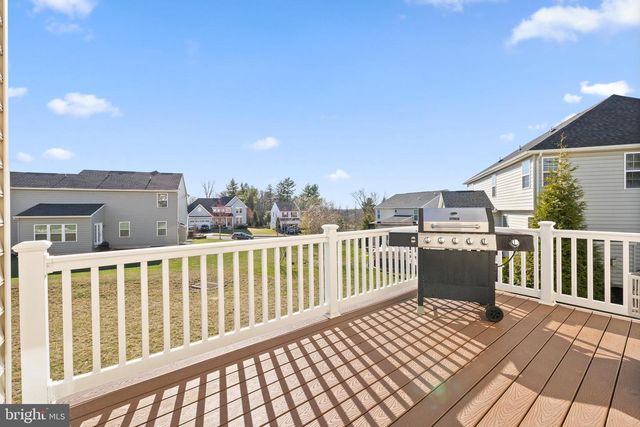 545 DELAWARE DR, Sellersville, PA 18960