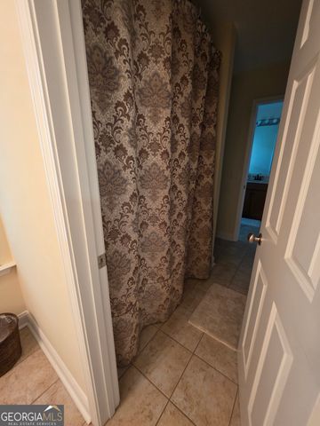 8100 Burkhalter Road APT 503, Statesboro, GA 30461