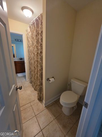 8100 Burkhalter Road APT 503, Statesboro, GA 30461