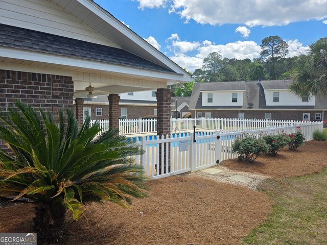 8100 Burkhalter Road APT 503, Statesboro, GA 30461