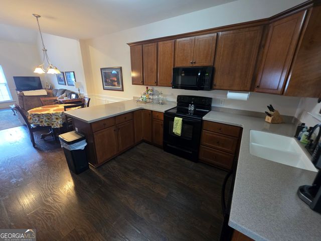 8100 Burkhalter Road APT 503, Statesboro, GA 30461