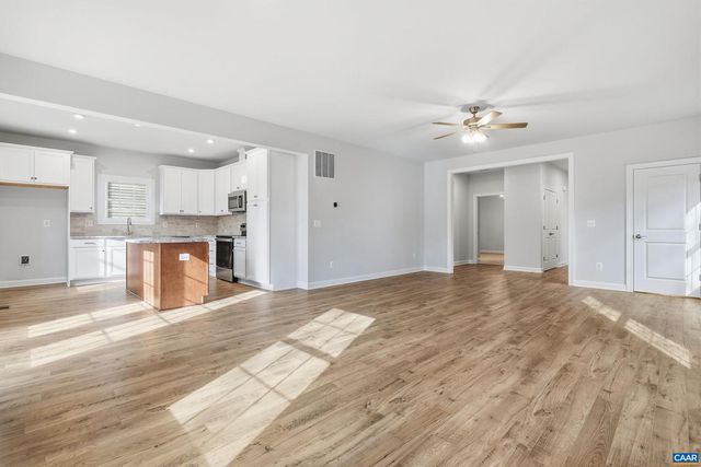 1439 ORCHARD DR, Crozet, VA 22932