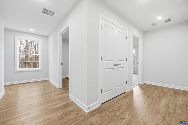 1439 ORCHARD DR, Crozet, VA 22932