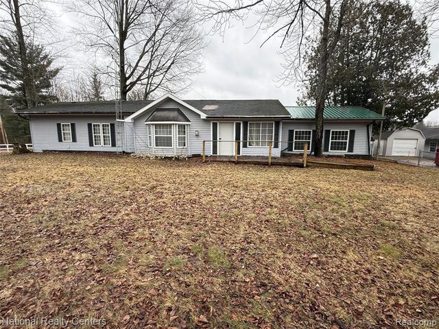 269 W M-61, Gladwin, MI 48624