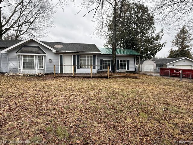 269 W M-61, Gladwin, MI 48624