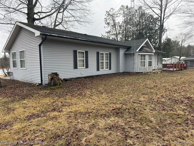 269 W M-61, Gladwin, MI 48624