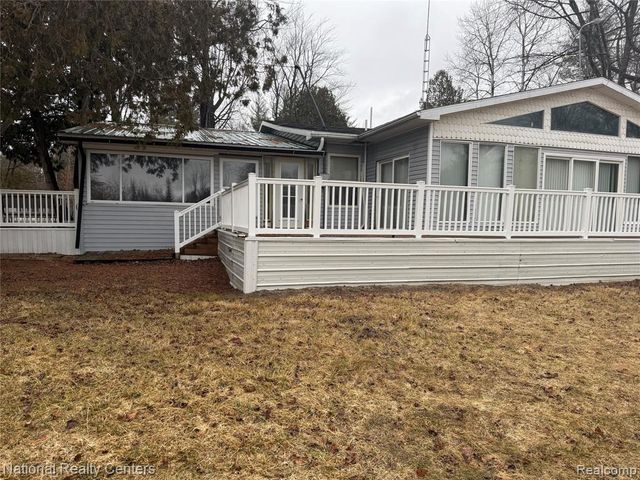 269 W M-61, Gladwin, MI 48624