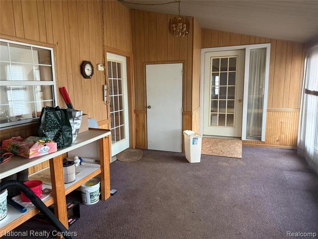 269 W M-61, Gladwin, MI 48624