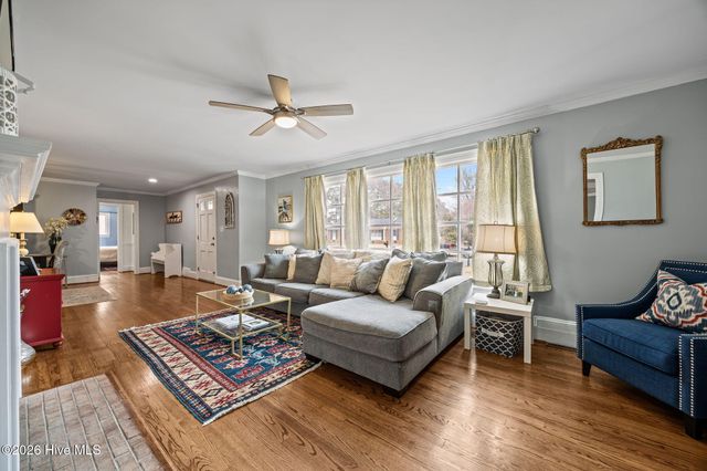 114 Azalea Drive, Greenville, NC 27858