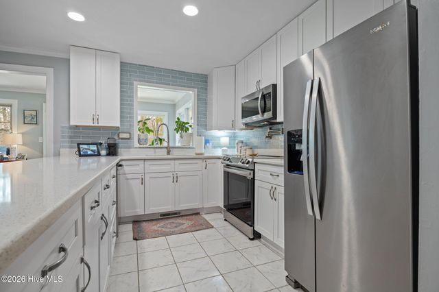 114 Azalea Drive, Greenville, NC 27858