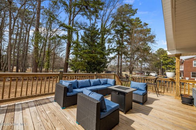 114 Azalea Drive, Greenville, NC 27858