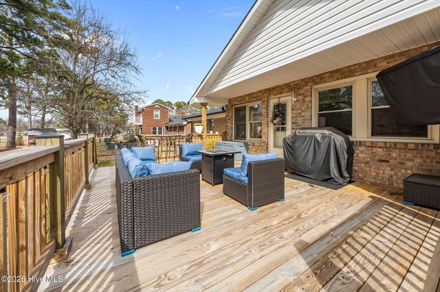 114 Azalea Drive, Greenville, NC 27858