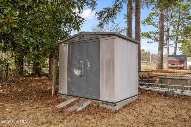 114 Azalea Drive, Greenville, NC 27858