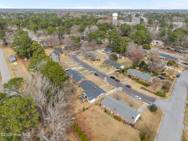 114 Azalea Drive, Greenville, NC 27858