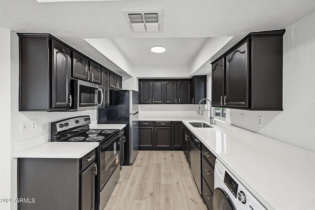 4444 E PARADISE VILLAGE Parkway 217, Phoenix, AZ 85032 — photo 2