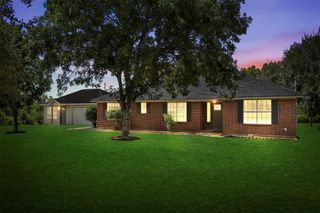 1333 Highway 36 N, Rosenberg, TX 77471