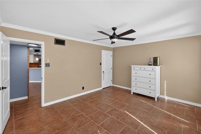 15002 WINDWARD Dr 207, Corpus Christi, TX 78418