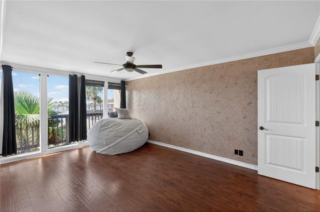 15002 WINDWARD Dr 207, Corpus Christi, TX 78418