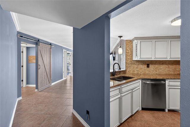 15002 WINDWARD Dr 207, Corpus Christi, TX 78418