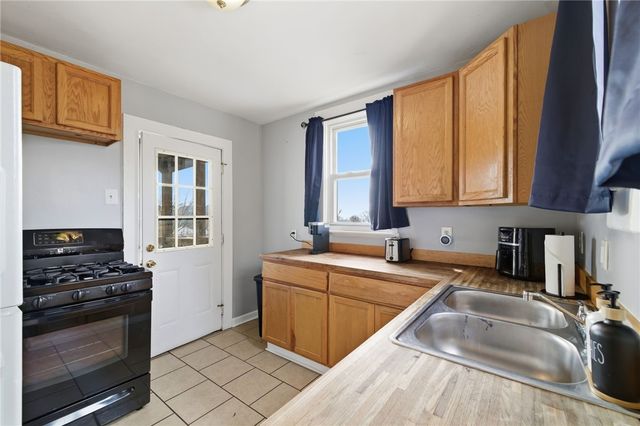 1905 Termon Ave, Brighton Heights, PA 15212