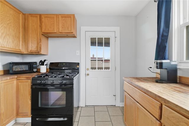1905 Termon Ave, Brighton Heights, PA 15212