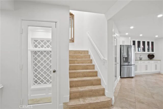 19355 Maidstone, Huntington Beach, CA 92648