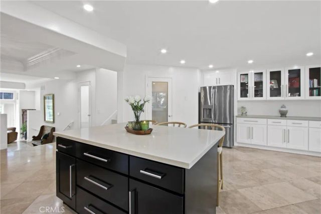 19355 Maidstone, Huntington Beach, CA 92648