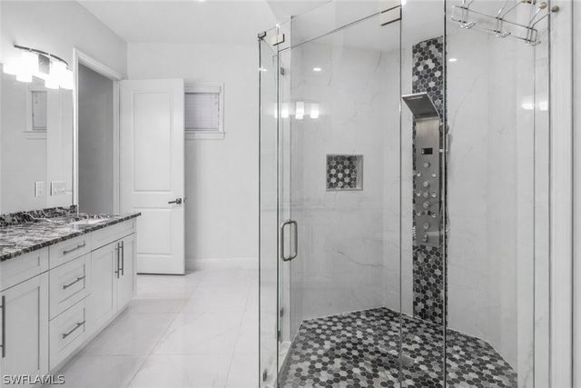 2480 16th ST NE, Naples, FL 34120