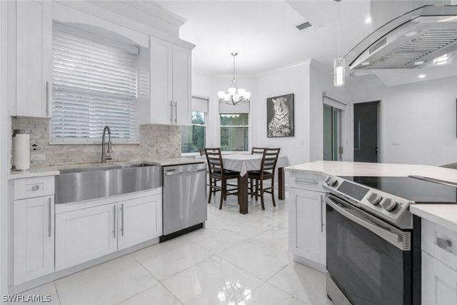 2480 16th ST NE, Naples, FL 34120