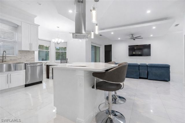 2480 16th ST NE, Naples, FL 34120