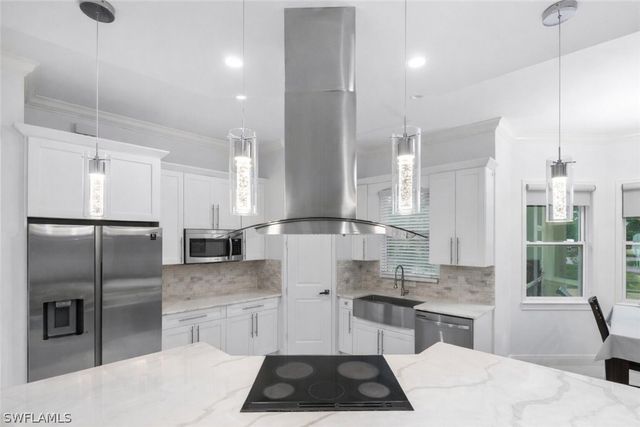 2480 16th ST NE, Naples, FL 34120