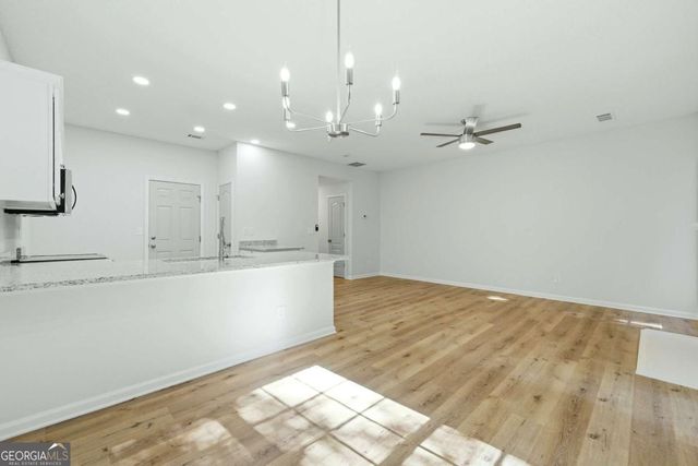 174 Madeline Court, Mcdonough, GA 30253