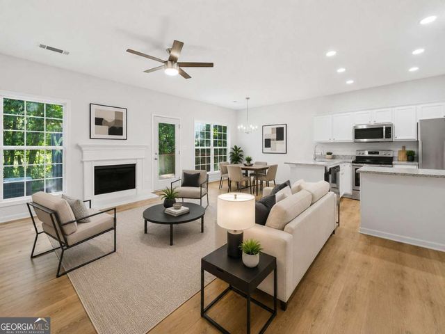 174 Madeline Court, Mcdonough, GA 30253