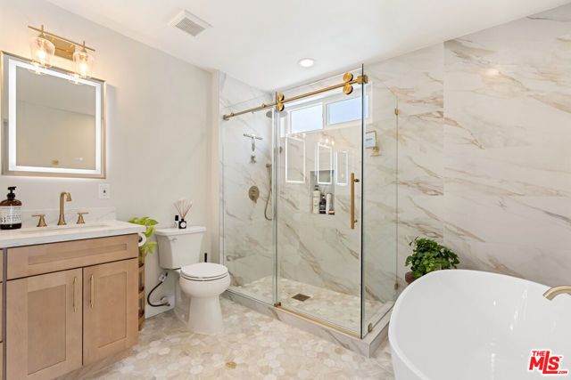 25401 Champlain Road, Laguna Hills, CA 92653