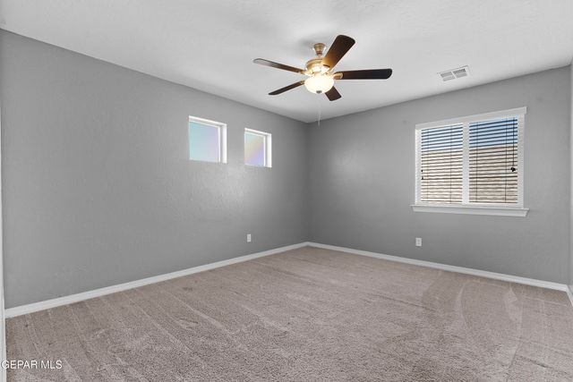 212 S MANZANITA Drive, El Paso, TX 79928