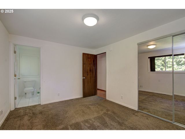 6100 Ne 55TH Cir, Vancouver, WA 98661