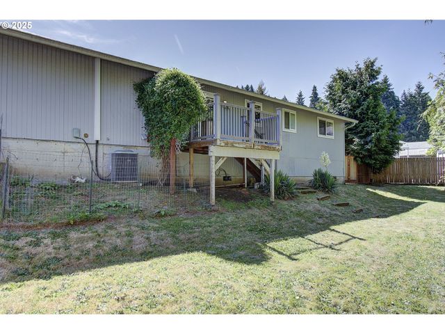 6100 Ne 55TH Cir, Vancouver, WA 98661