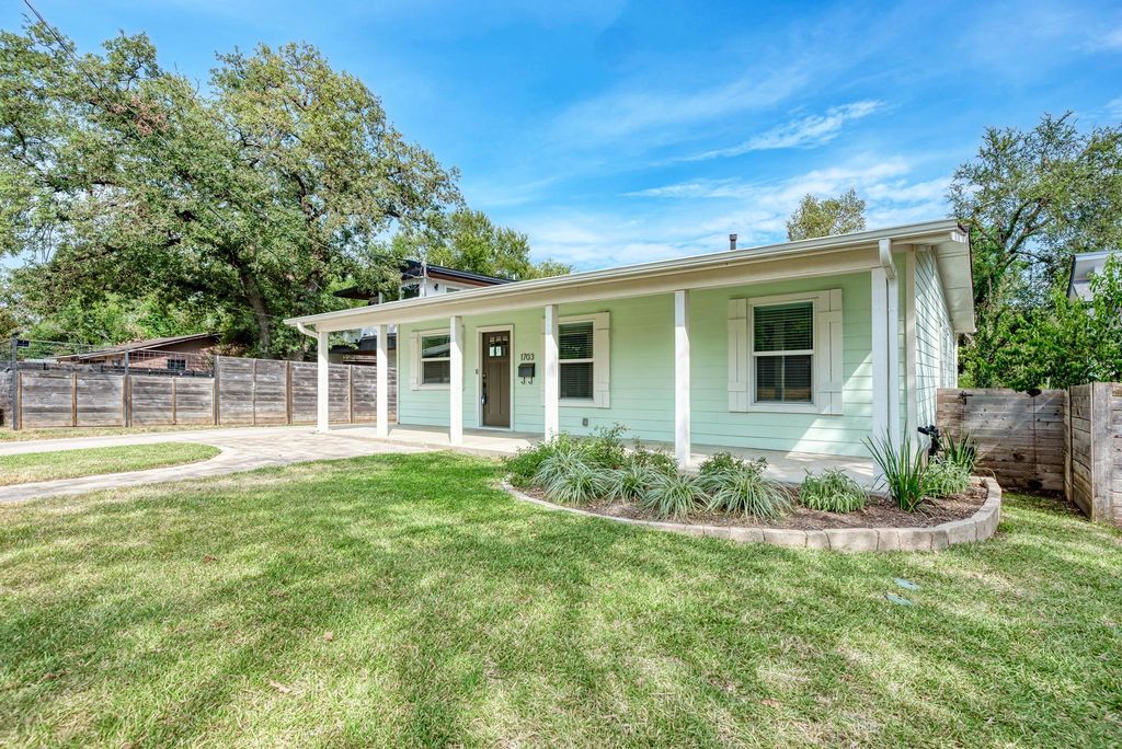 1703 Hillcrest LN, Austin, TX 78721