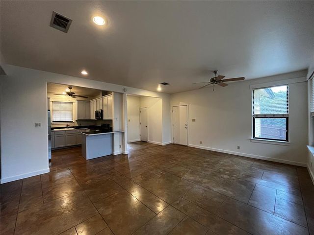 509 N Cuernavaca DR B, Austin, TX 78733