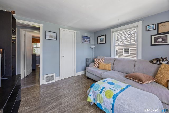 43 Deering Lane, Naugatuck, CT 06770