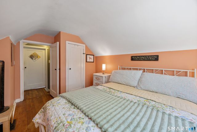 43 Deering Lane, Naugatuck, CT 06770