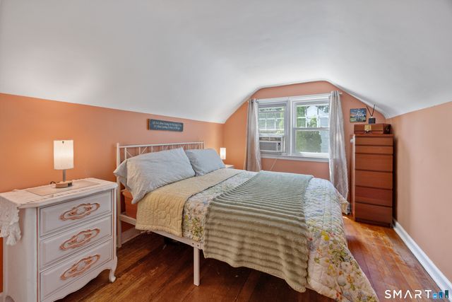 43 Deering Lane, Naugatuck, CT 06770