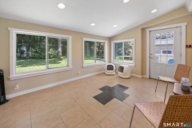 43 Deering Lane, Naugatuck, CT 06770