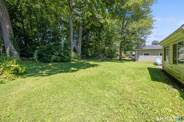 43 Deering Lane, Naugatuck, CT 06770