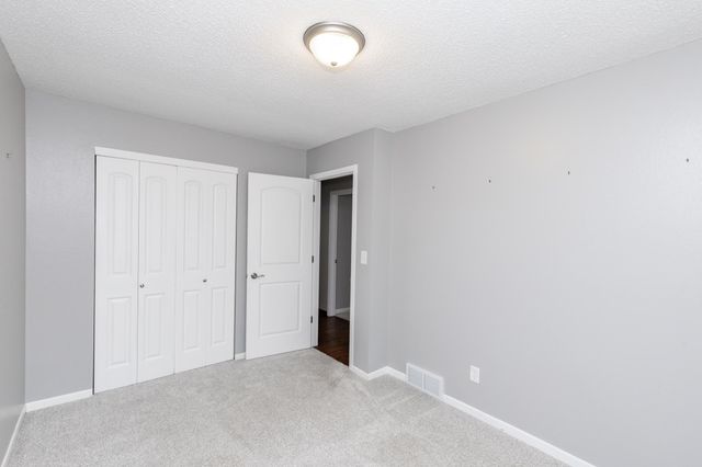 2925 14th Avenue S, Moorhead, MN 56560